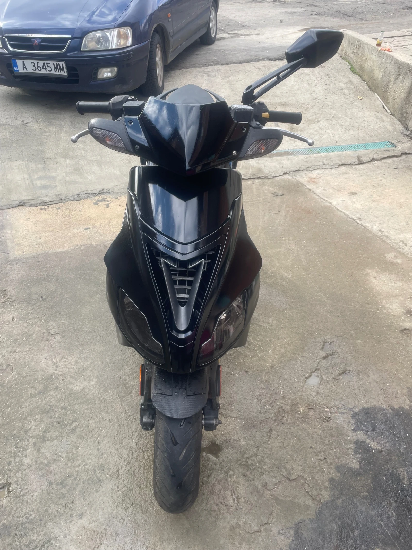 Aprilia Sr Factory 2012 - изображение 2