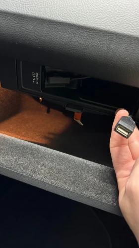 VW Passat 2.0 TDI Trendline BlueMotion, снимка 10