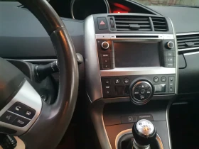 Toyota Verso Ван, снимка 9