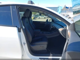 Tesla Model Y Performance Dual Motor All-Wheel Drive, снимка 5