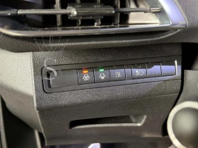 Peugeot 3008 1.6 PLUG-IN-HYBRID* GT-LINE* 4WD* 360* FOCAL* , снимка 13