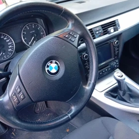 BMW 320, снимка 13