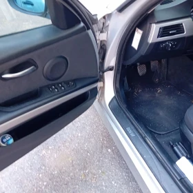 BMW 320, снимка 9