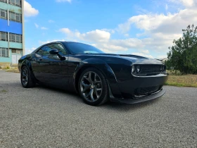 Dodge Challenger 5.7 HEMI, снимка 1