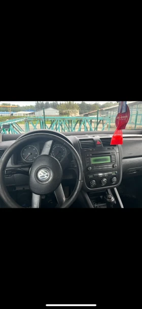 VW Golf - 2400 € / 4693.99 лв. - 81215502 2