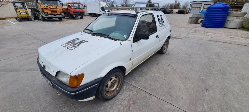 Ford Fiesta 1.8d, снимка 3 - Автомобили и джипове - 48066923