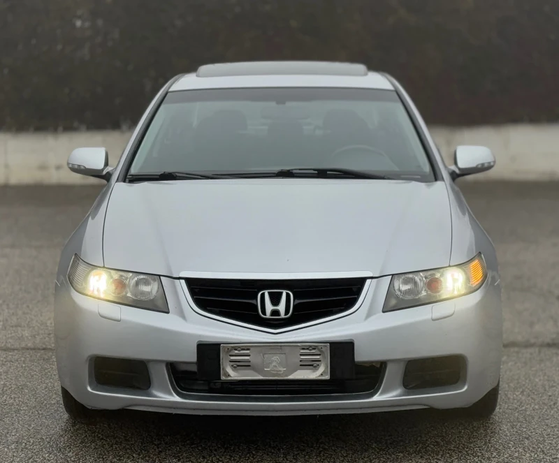 Honda Accord 2.2 i-CTDi 140к.с * Климатроник* , снимка 2 - Автомобили и джипове - 48256834