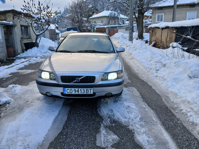 Volvo S60, снимка 1 - Автомобили и джипове - 48483032