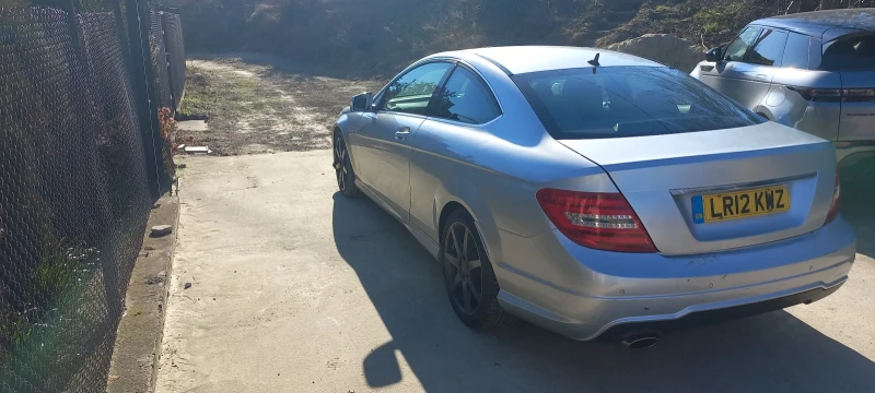 Mercedes-Benz C 250, снимка 2 - Автомобили и джипове - 48637897