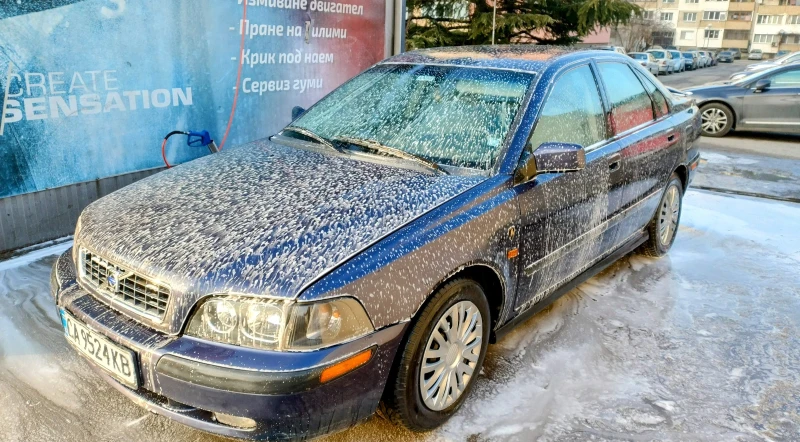 Volvo S40 1.8, снимка 1 - Автомобили и джипове - 48786619