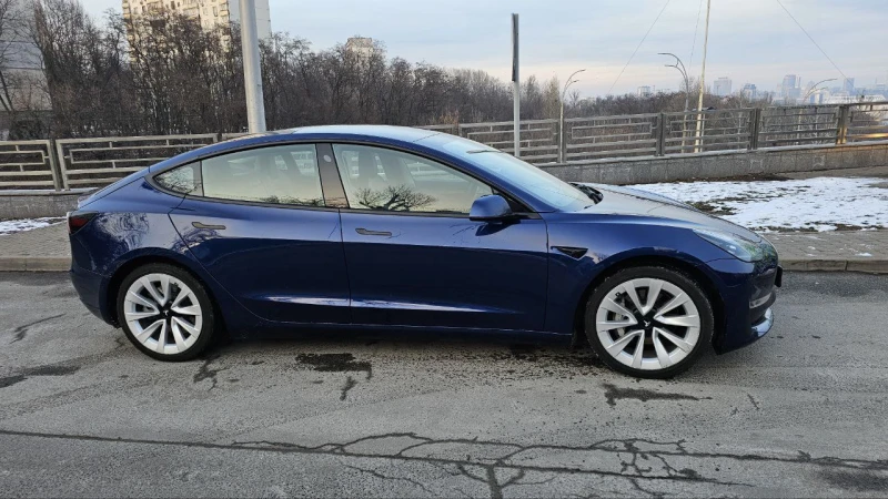 Tesla Model 3 82 , снимка 2 - Автомобили и джипове - 49407093