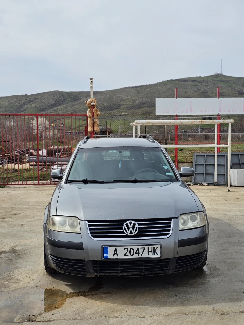 VW Passat, снимка 2 - Автомобили и джипове - 49508971