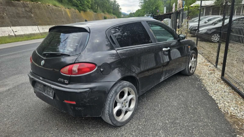 Alfa Romeo 147 1.9 gtd, снимка 3 - Автомобили и джипове - 51362647