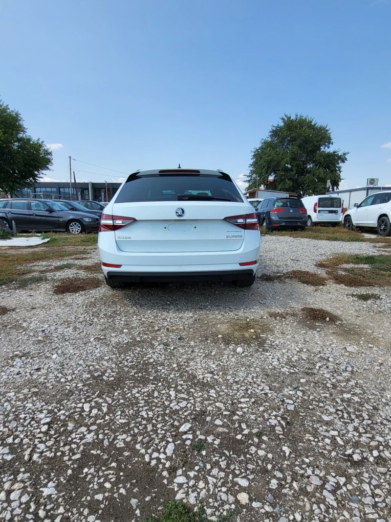 Skoda Superb Laurin & Klement, снимка 4 - Автомобили и джипове - 51300158