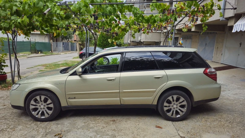 Subaru Outback, снимка 6 - Автомобили и джипове - 51529591