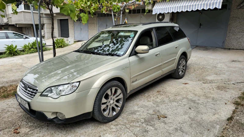 Subaru Outback, снимка 5 - Автомобили и джипове - 51529591
