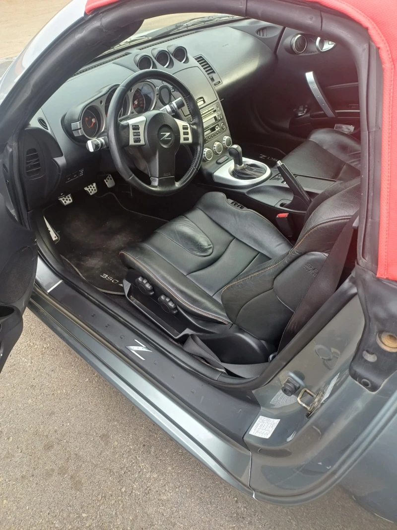 Nissan 350z Roadster, снимка 10 - Автомобили и джипове - 52977077