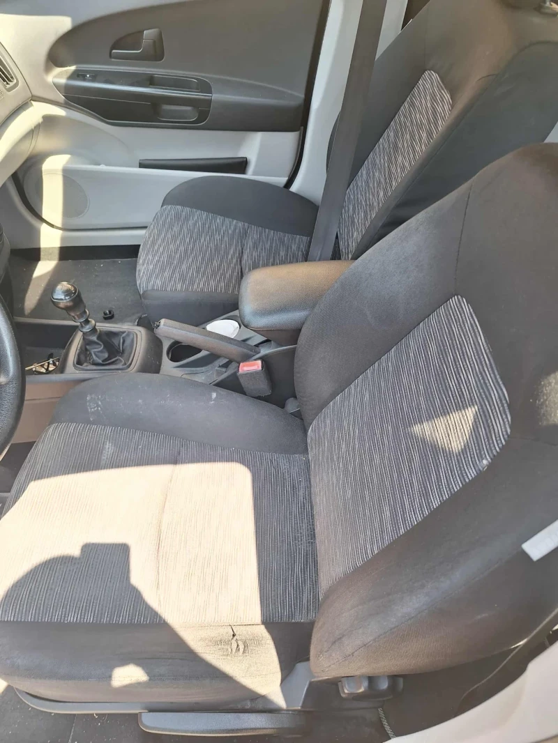 Kia Ceed, снимка 2 - Автомобили и джипове - 52532005