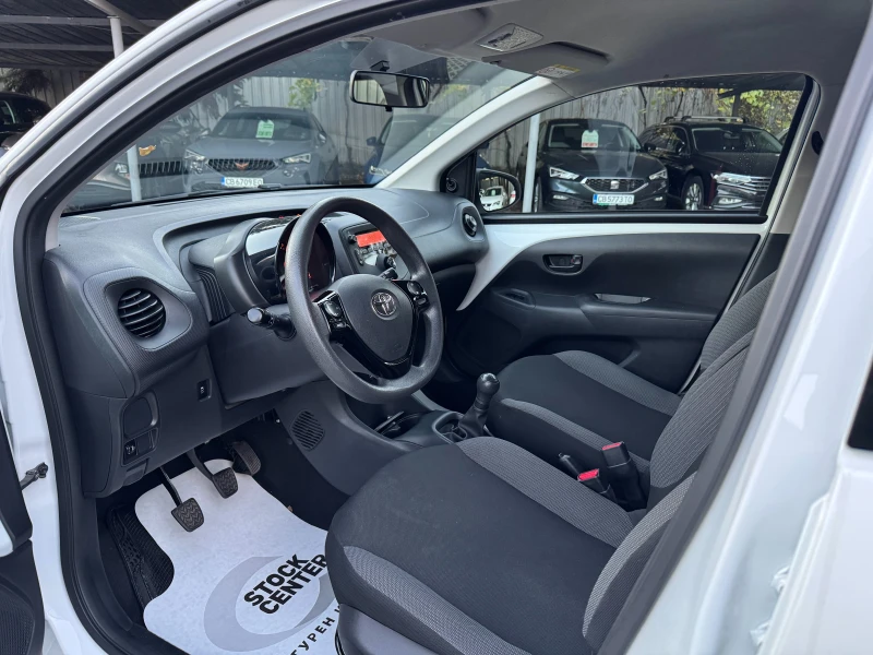 Toyota Aygo, снимка 7 - Автомобили и джипове - 52214420