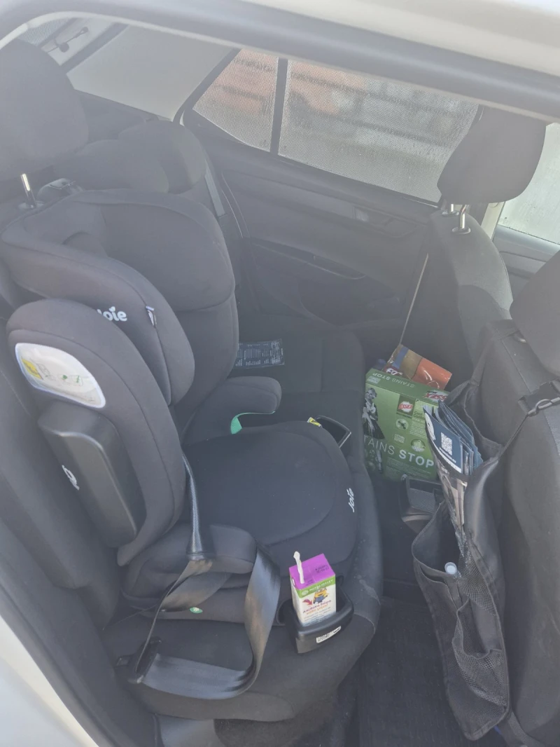 Skoda Fabia, снимка 13 - Автомобили и джипове - 52393758