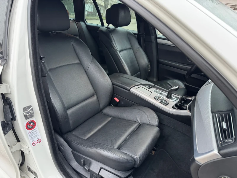 BMW 530 530XD * M Pack* , снимка 15 - Автомобили и джипове - 52886614