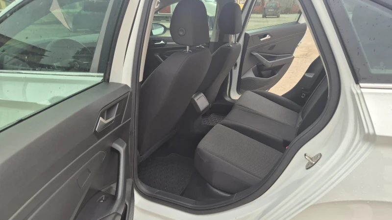 VW Jetta 1.4 150 кс, снимка 12 - Автомобили и джипове - 53497222