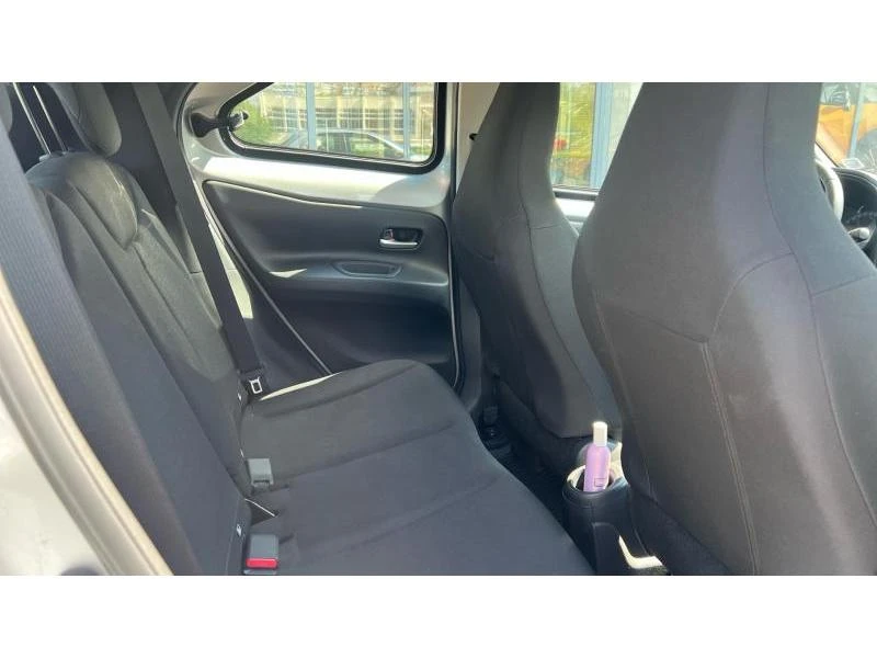 Toyota Aygo X 1.0 Joy AT | Mobile.bg � ����������� 16