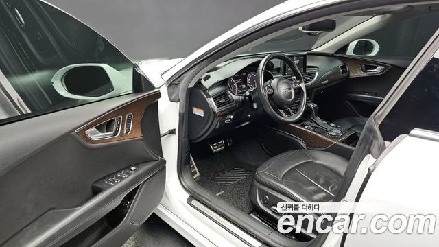 Audi A7 | TOP SERVICE, снимка 10 - Автомобили и джипове - 56063028