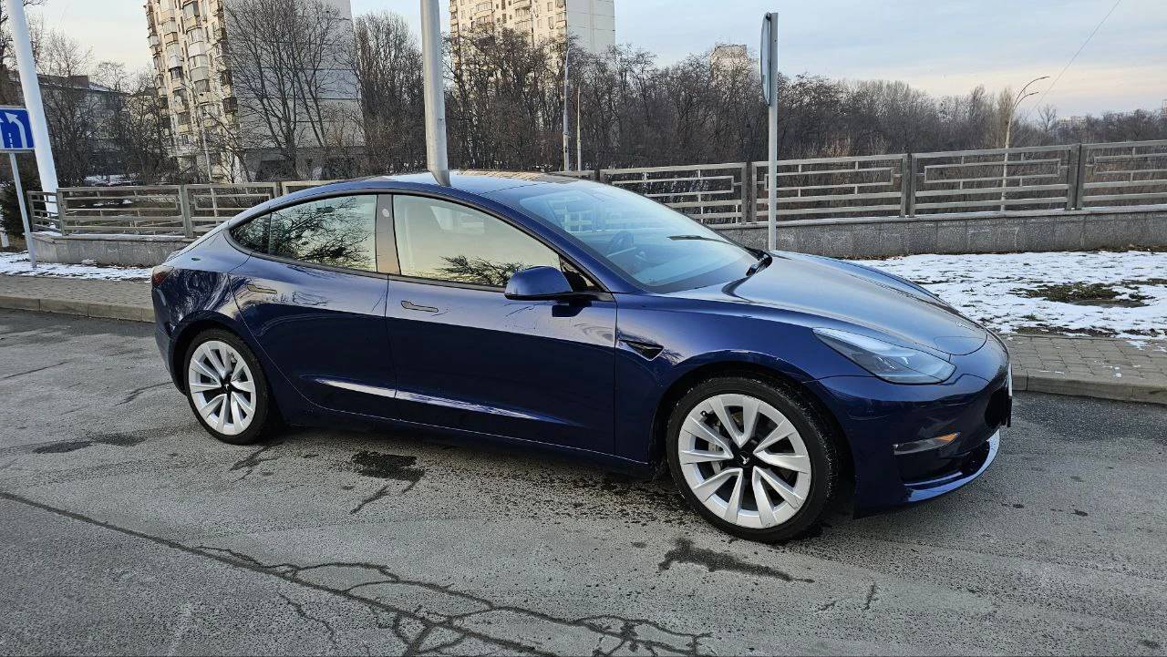 Tesla Model 3 82  - изображение 6