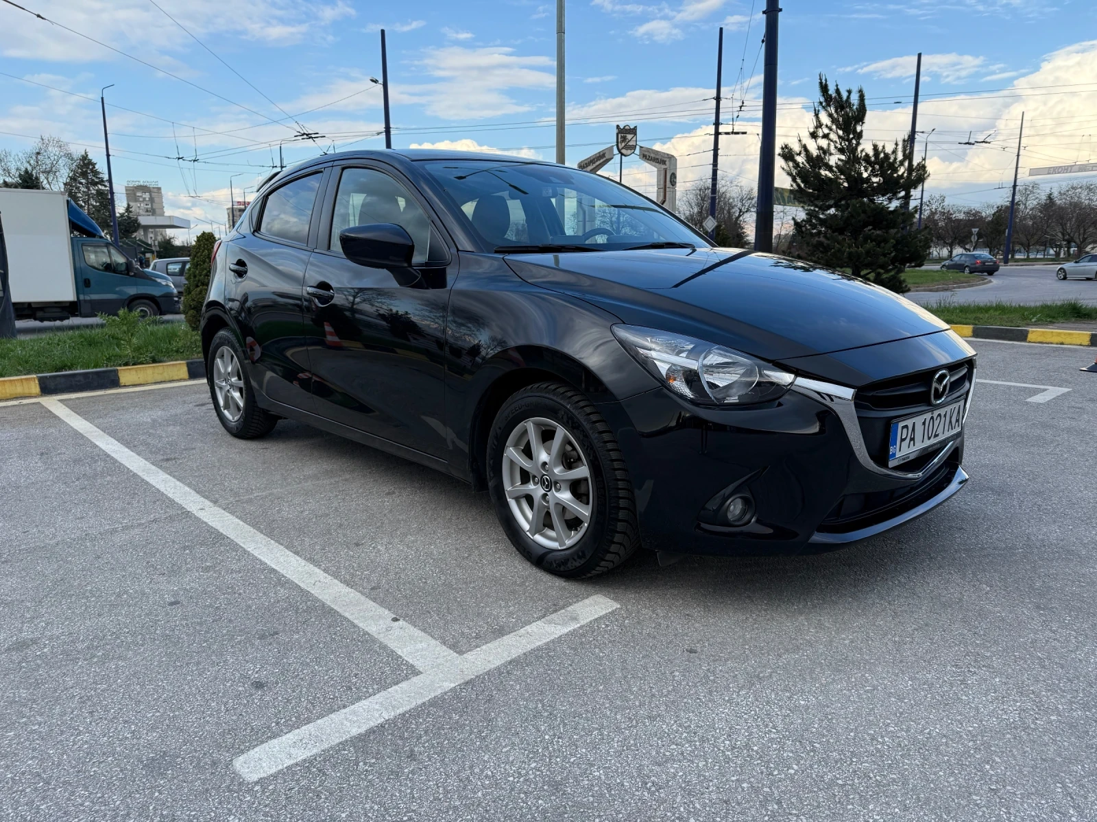 Mazda 2  - изображение 2