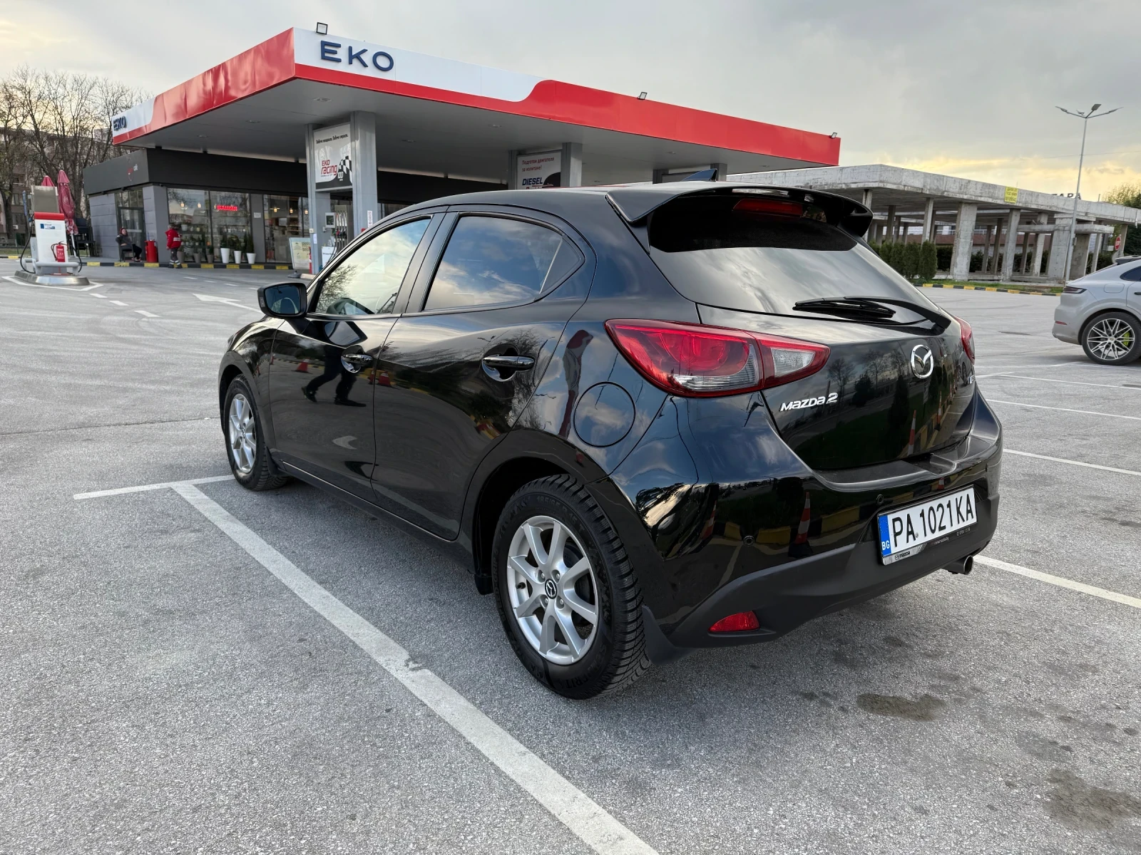 Mazda 2  - изображение 4