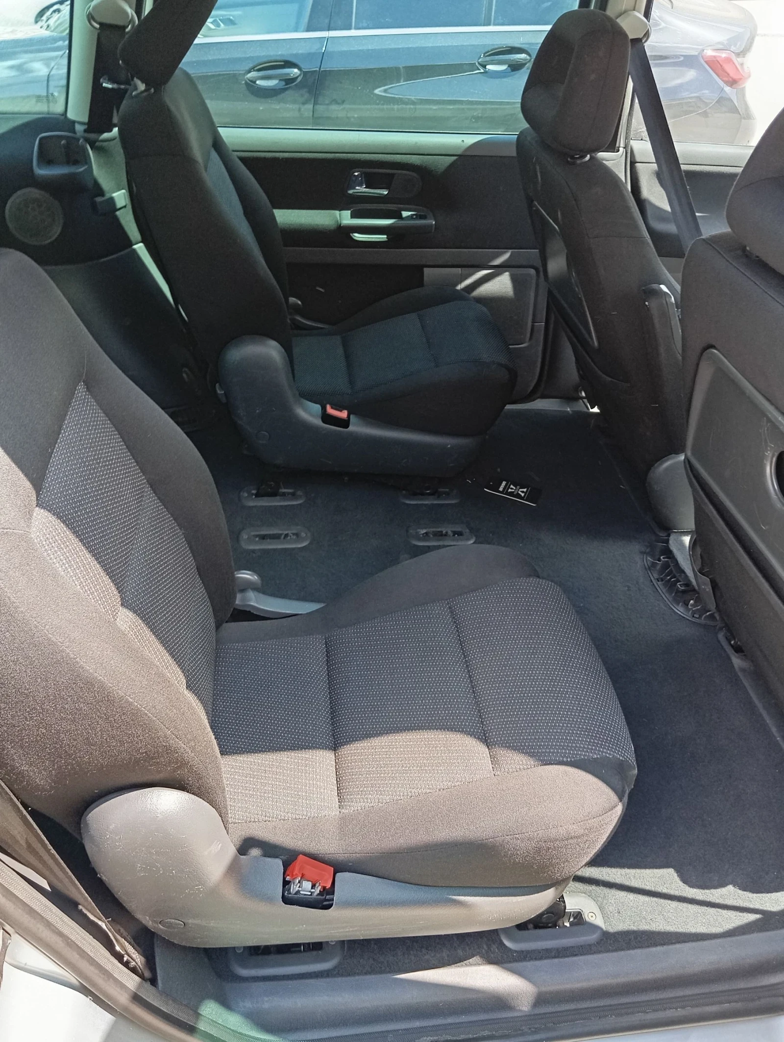 Seat Alhambra  - изображение 10