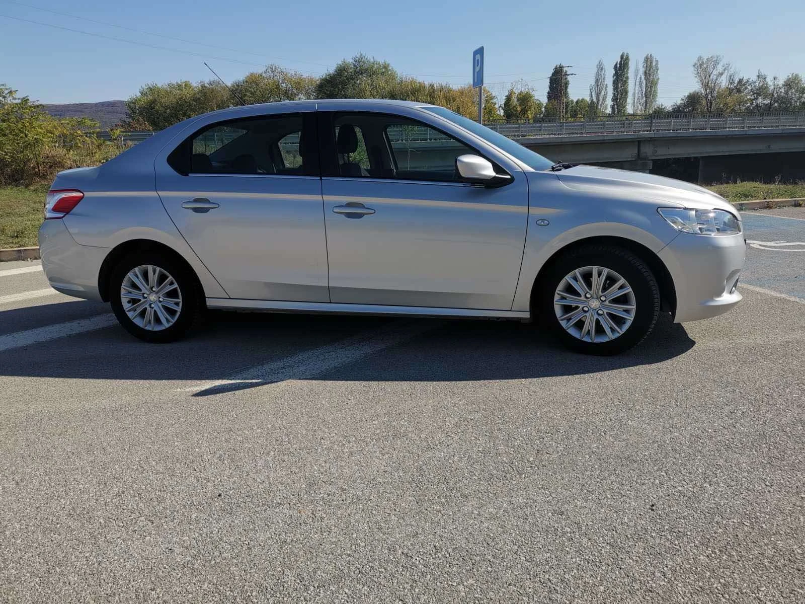 Peugeot 301 Allure - изображение 8