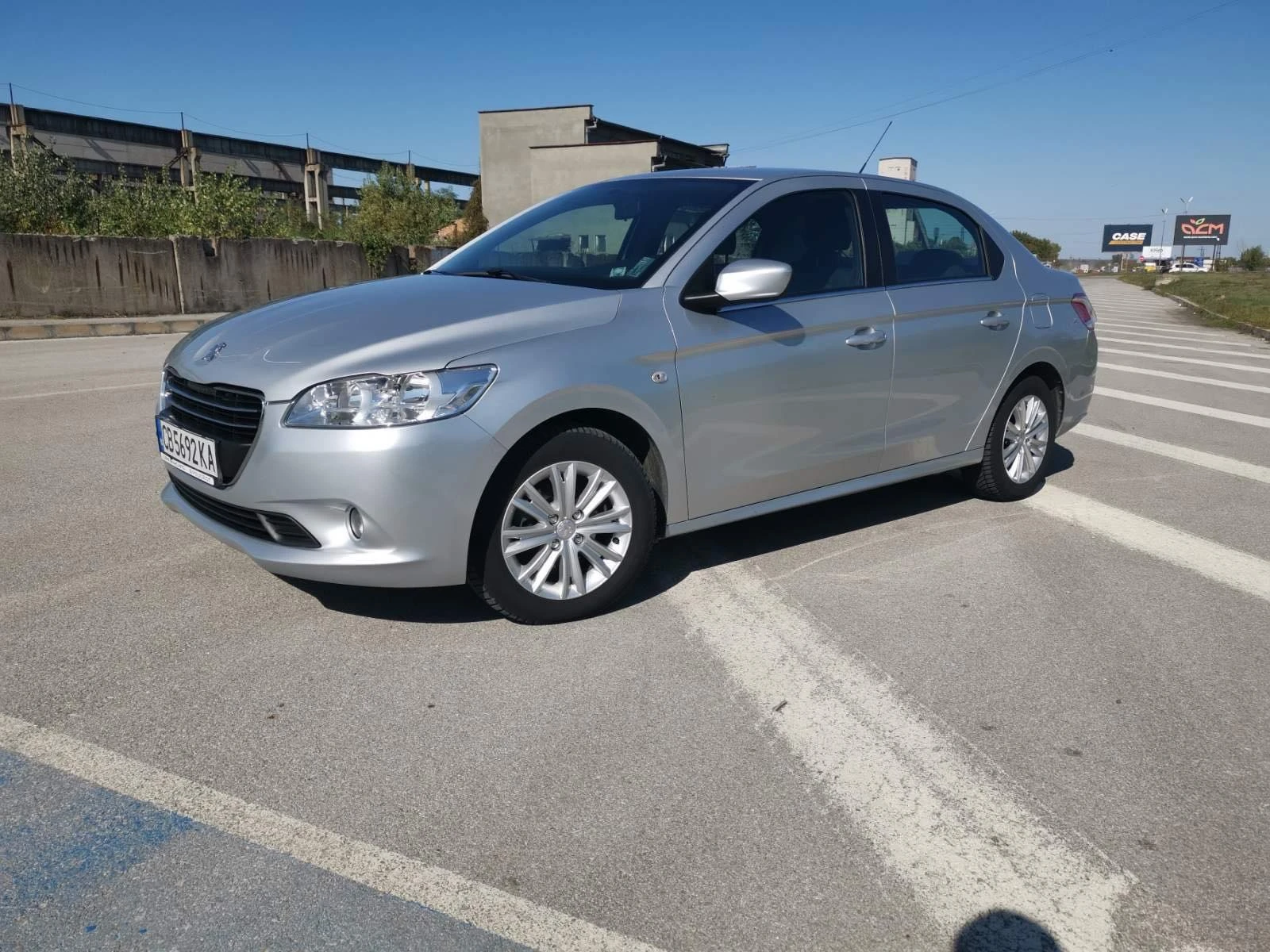 Peugeot 301 Allure - изображение 2