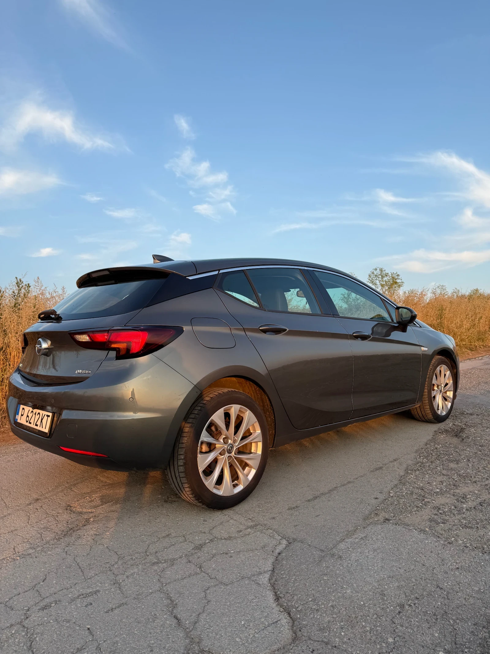 Opel Astra 1.4 T  - изображение 5