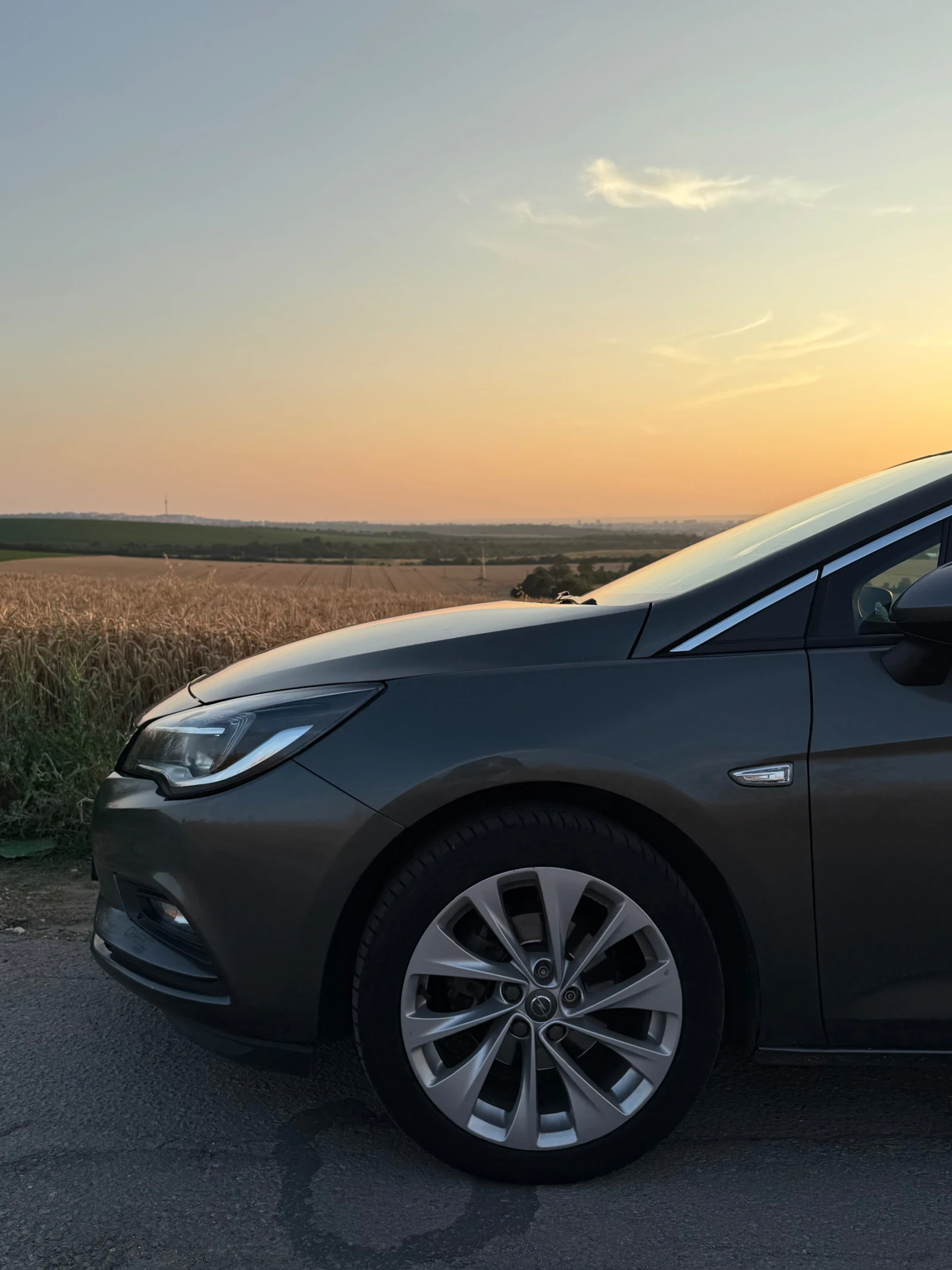 Opel Astra 1.4 T  - изображение 4