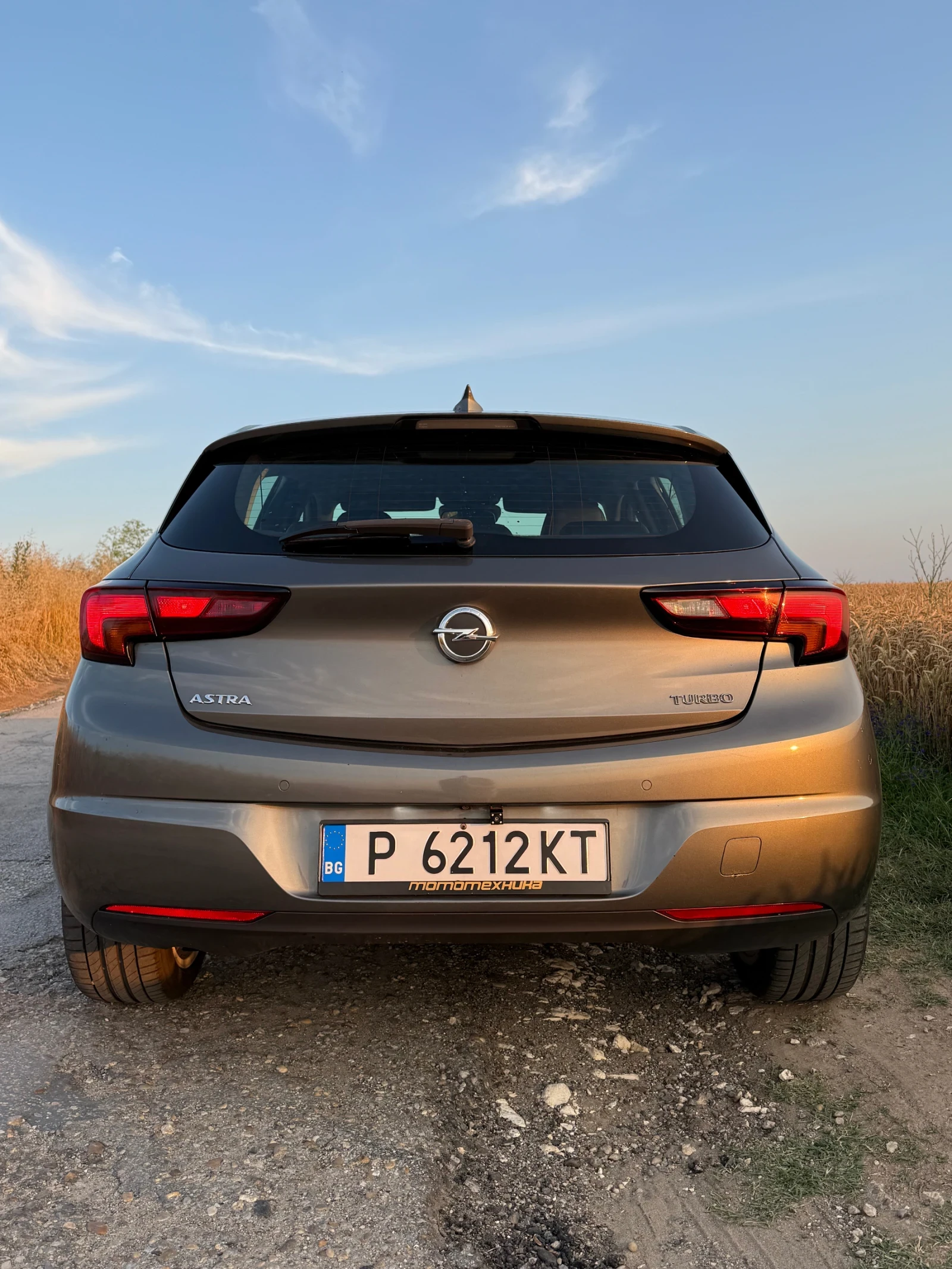 Opel Astra 1.4 T  - изображение 7