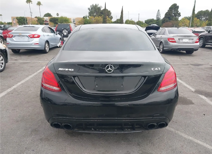 Mercedes-Benz C 43 AMG 4MATIC Night-Pack* BURMESTER* 360* Дисторник* Пано - изображение 4