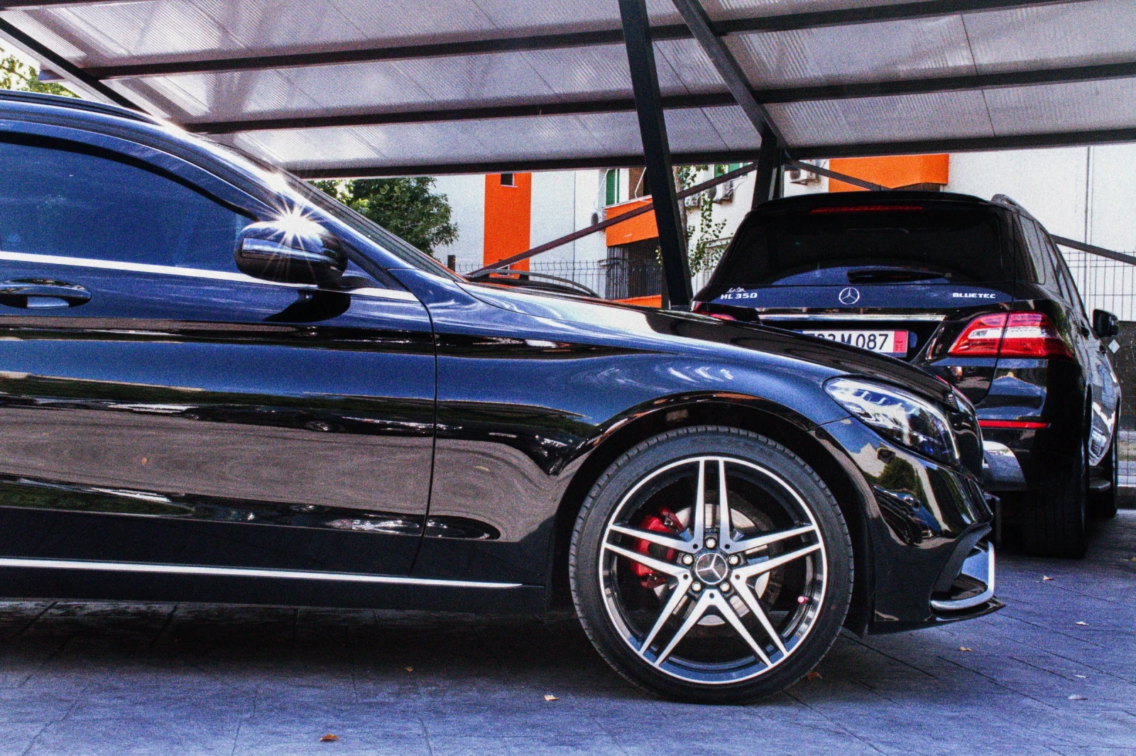 Mercedes-Benz C 200 * C63 AMG ОПТИК* FULL* ТОП СЪСТОЯНИЕ*  - изображение 4