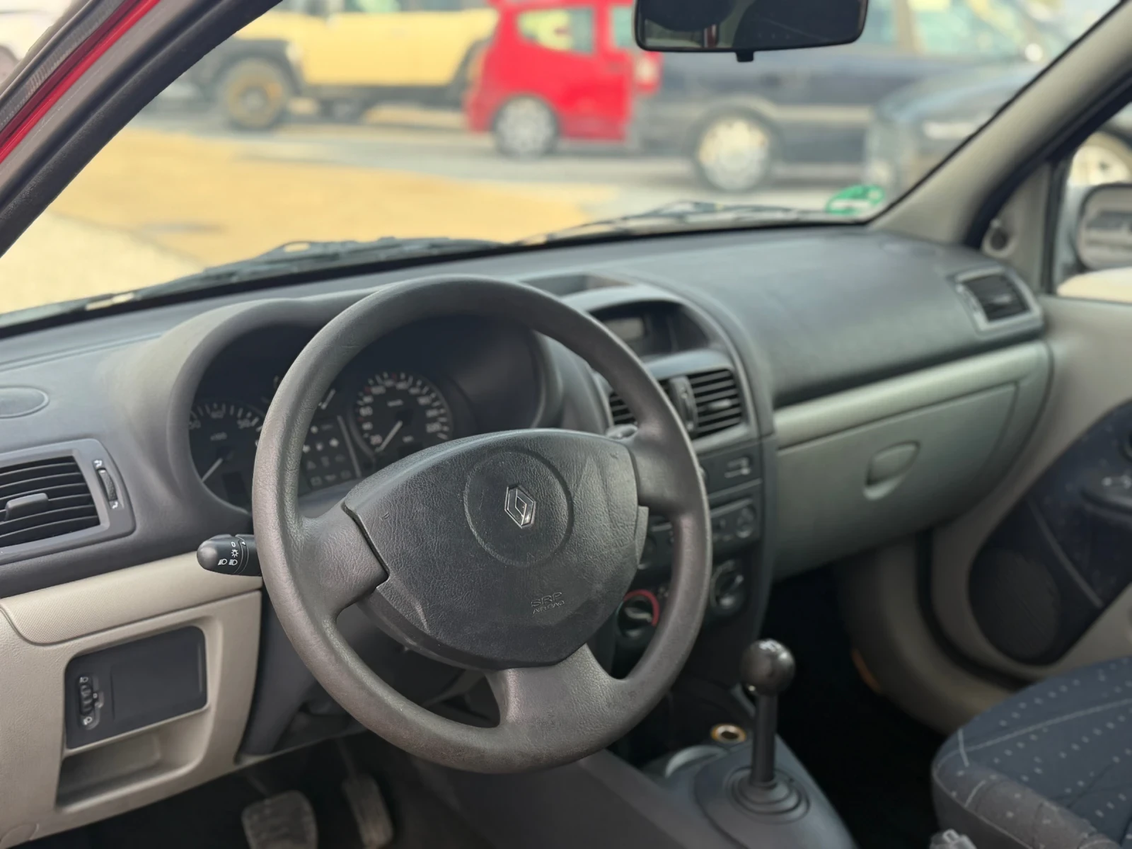 Renault Clio 1.2 ( 75к.с ) / АВТОМАТ - изображение 5