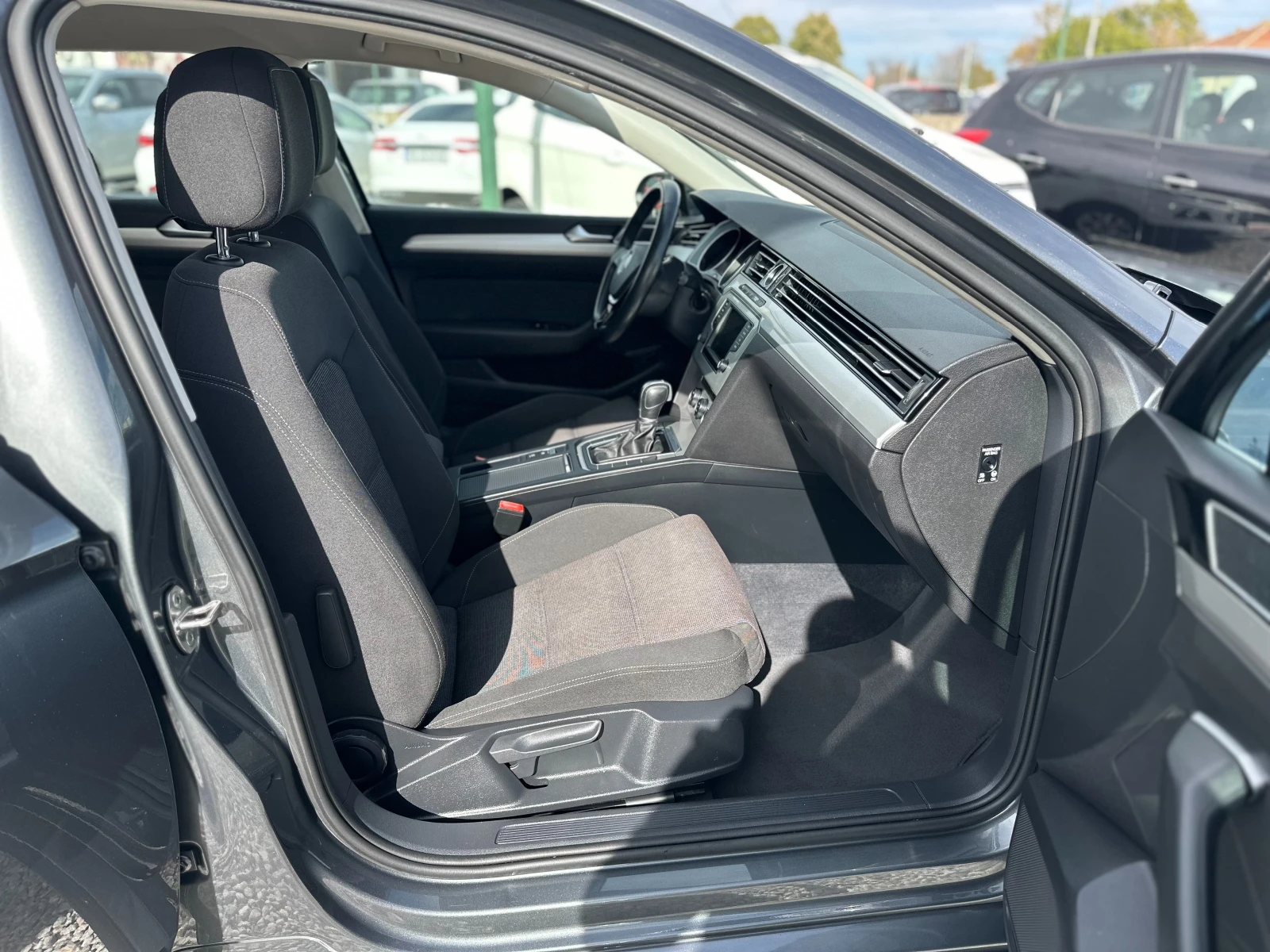 VW Passat B8* 2.0TDI* NAVI* DSG | Mobile.bg — изображение 7