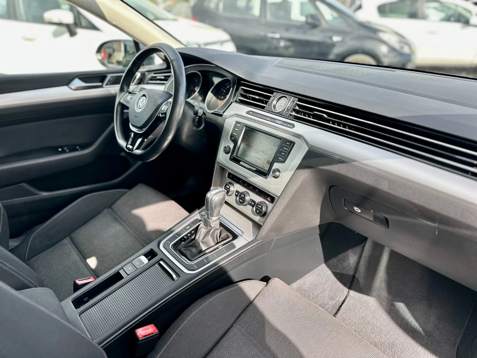 VW Passat B8* 2.0TDI* NAVI* DSG | Mobile.bg — изображение 8