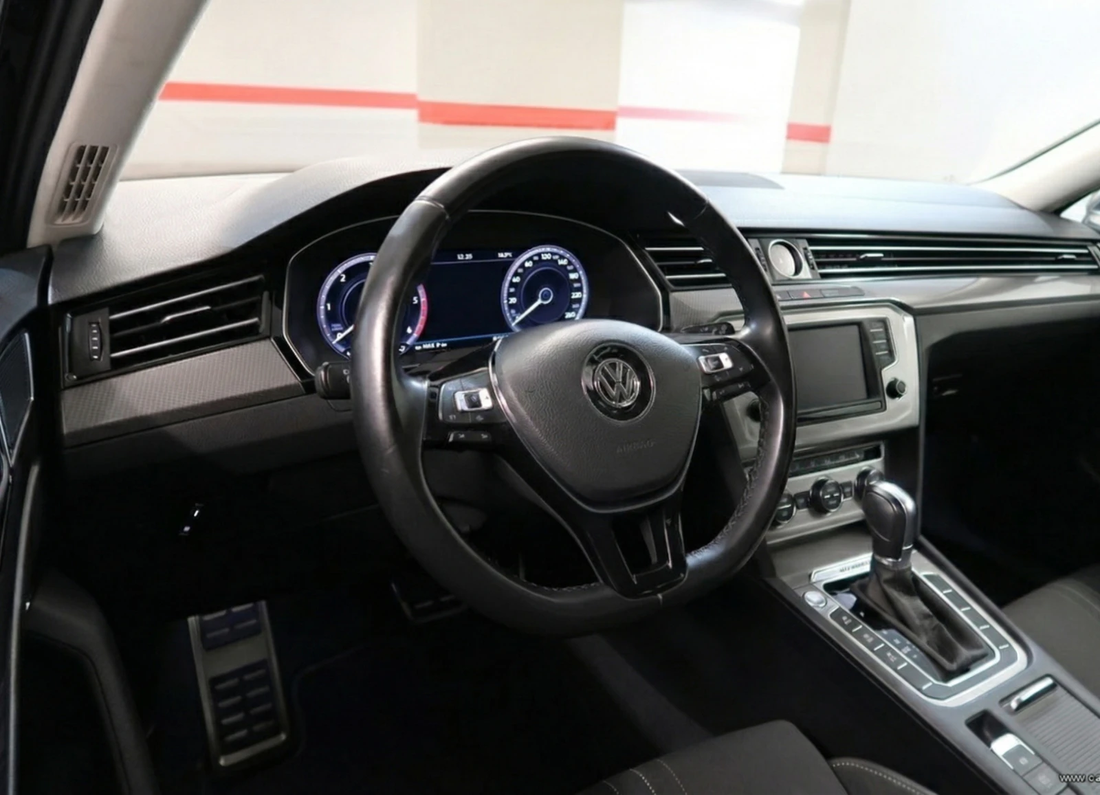 VW Passat Alltrack 2.0 TDI 4MOTION, 190 �.�., 2017 �. | Mobile.bg � ����������� 11