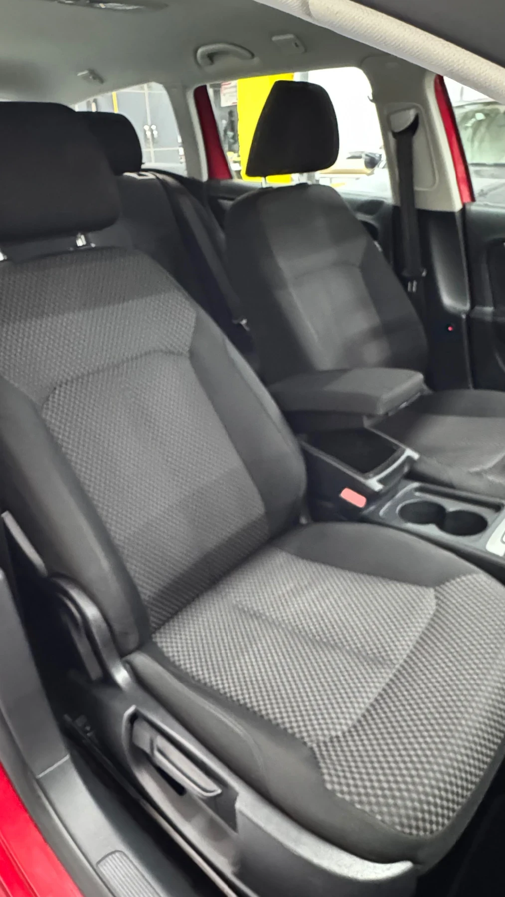 VW Passat 2.0 TDI Trendline BlueMotion, снимка 13 - Автомобили и джипове - 53603454