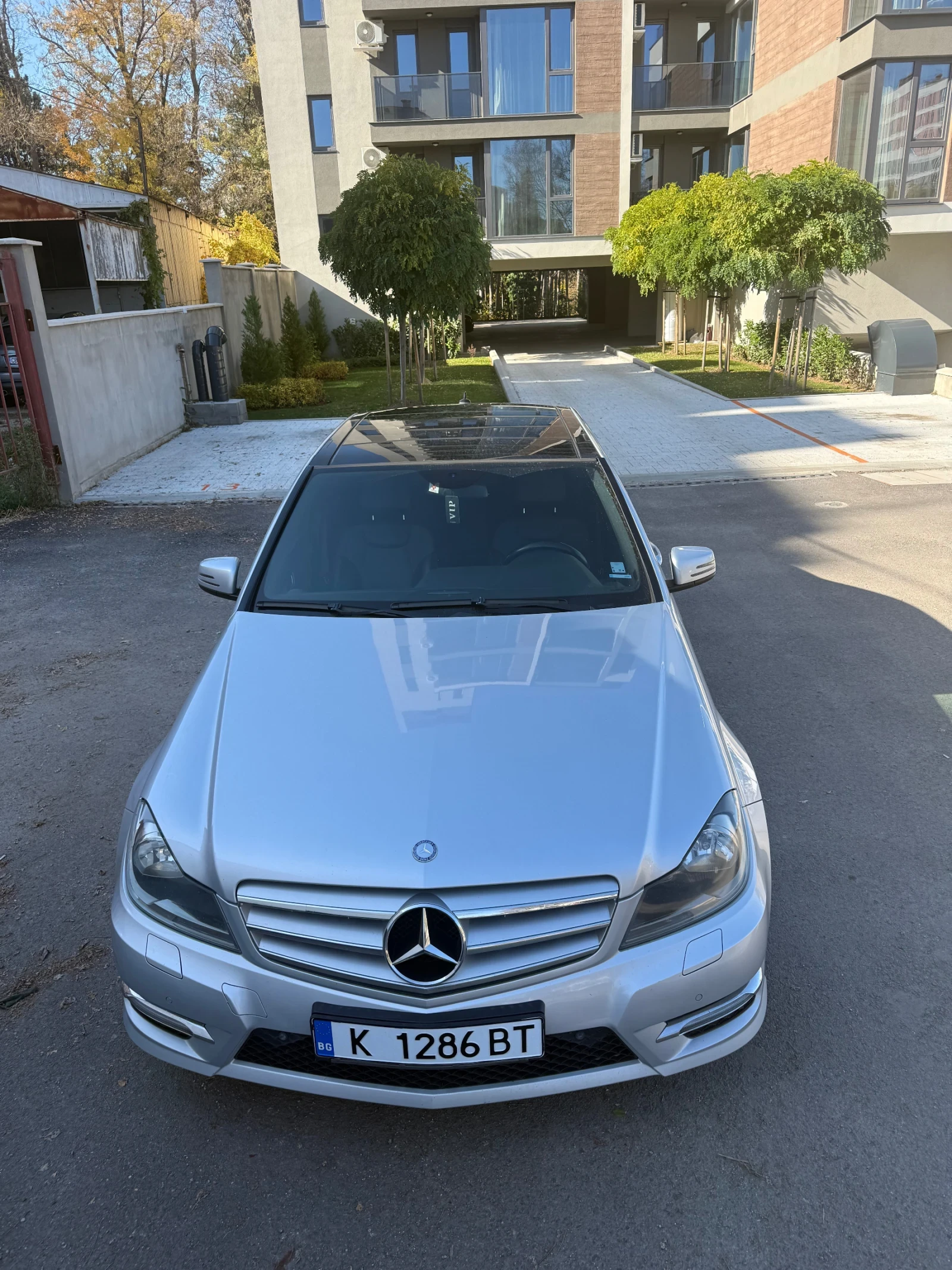 Mercedes-Benz C 220, снимка 3 - Автомобили и джипове - 53849362