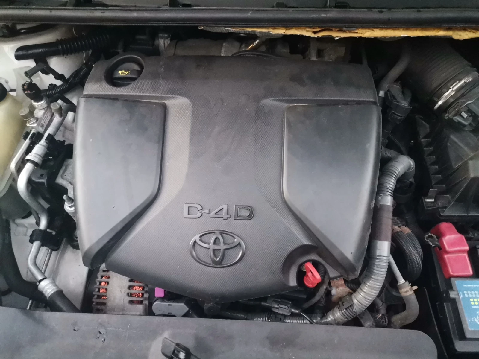 Toyota Verso Ван, снимка 10 - Автомобили и джипове - 53949381