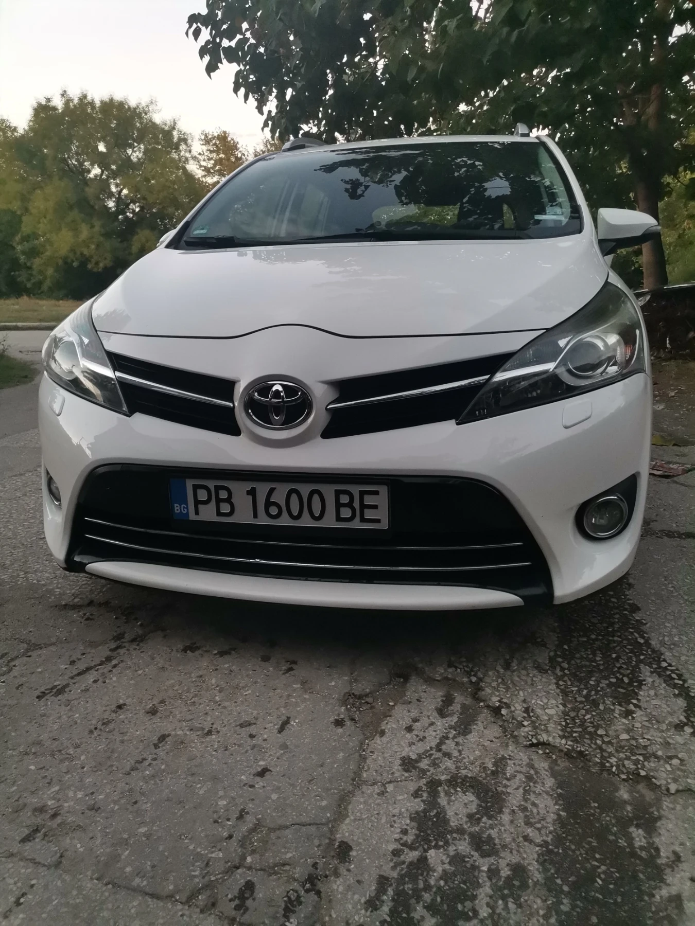 Toyota Verso Ван