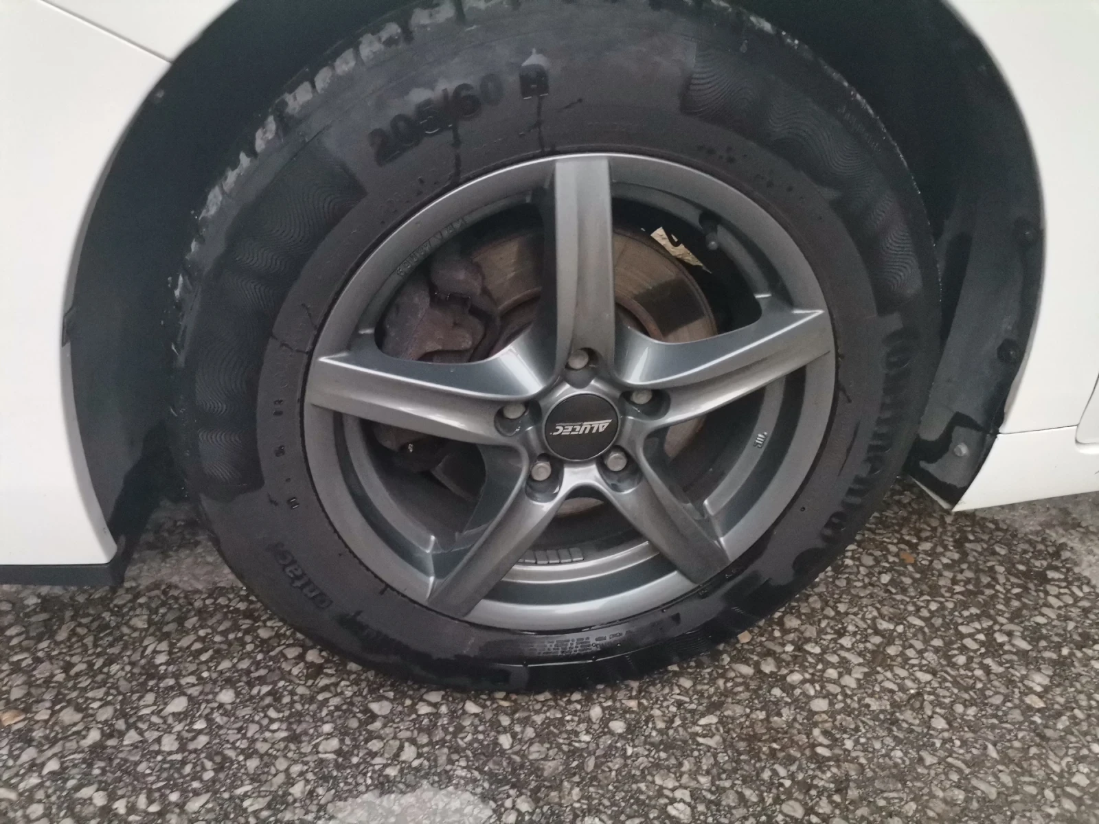 Toyota Verso Ван, снимка 11 - Автомобили и джипове - 53949381