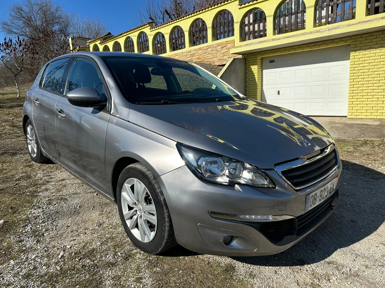 Peugeot 308 1.6 HDI 116к.с. 6ск.