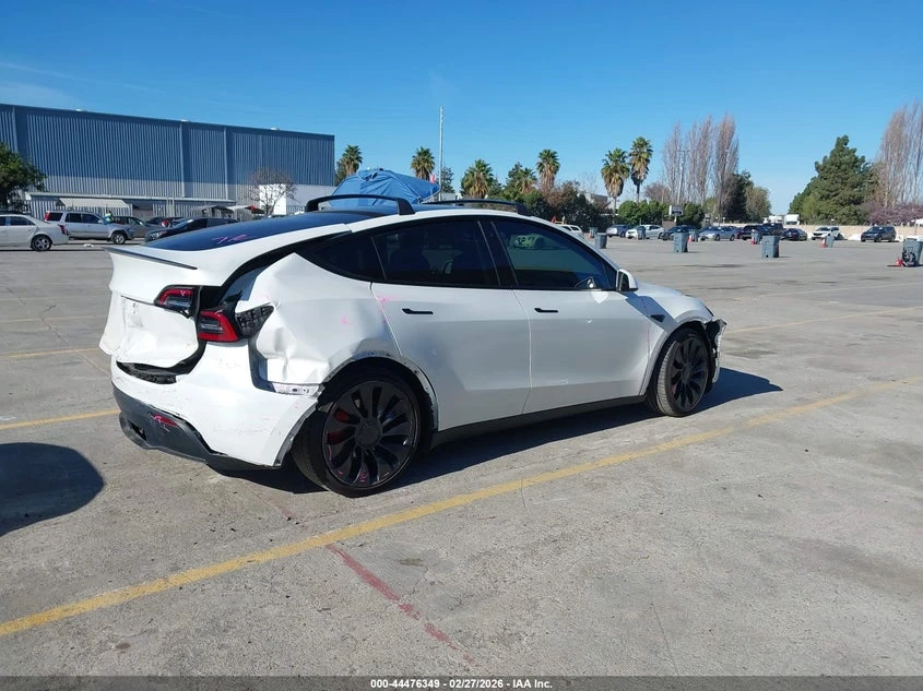 Tesla Model Y Performance Dual Motor All-Wheel Drive, снимка 4 - Автомобили и джипове - 53960510